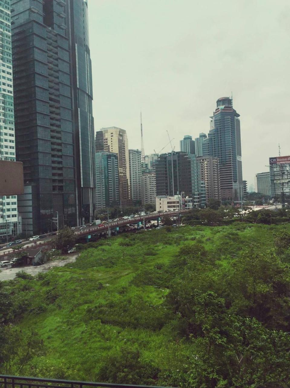 Ortigas Inn Pasig City Екстер'єр фото